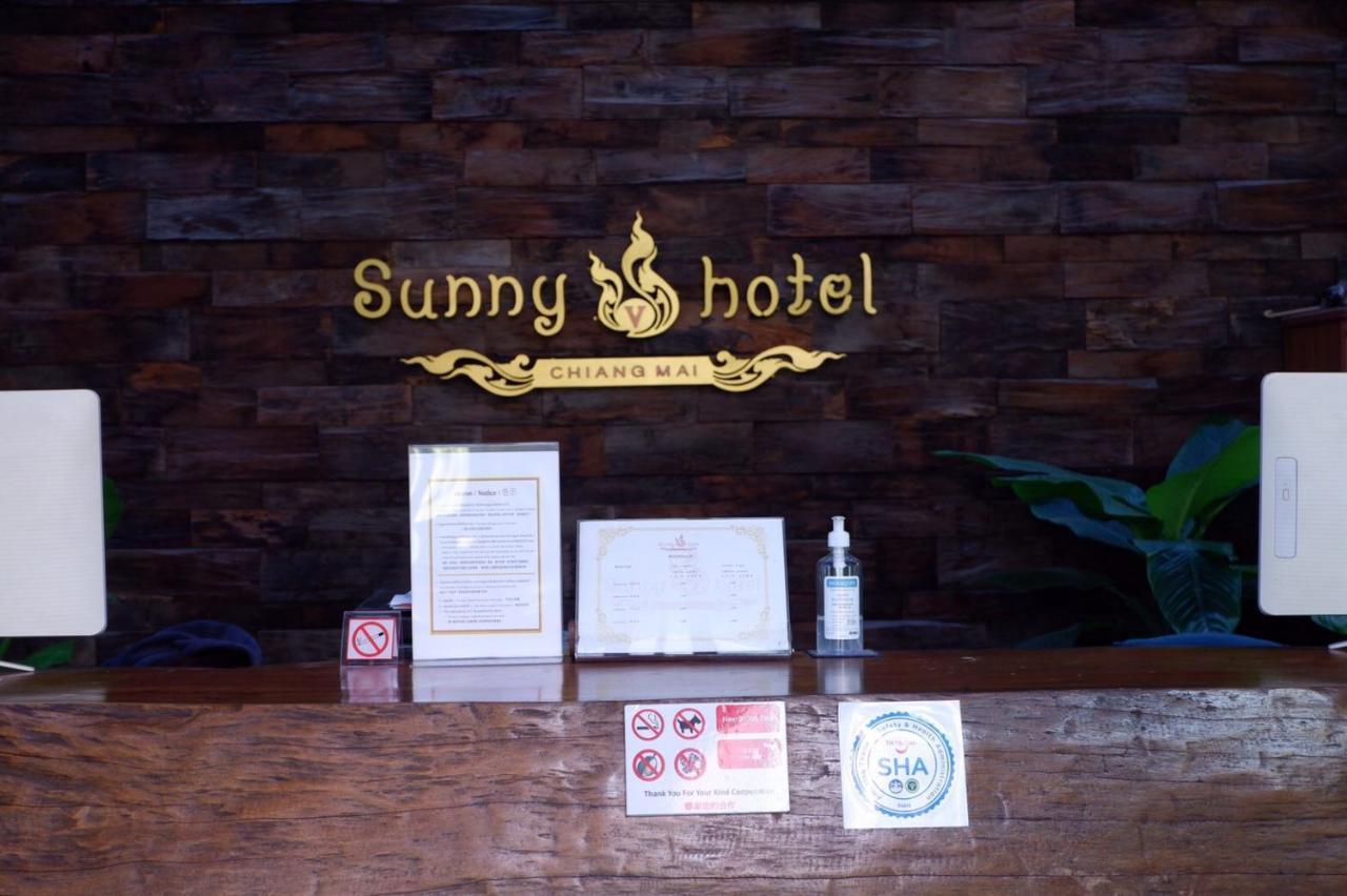 Sunny V Hotel Chiang Mai Dış mekan fotoğraf
