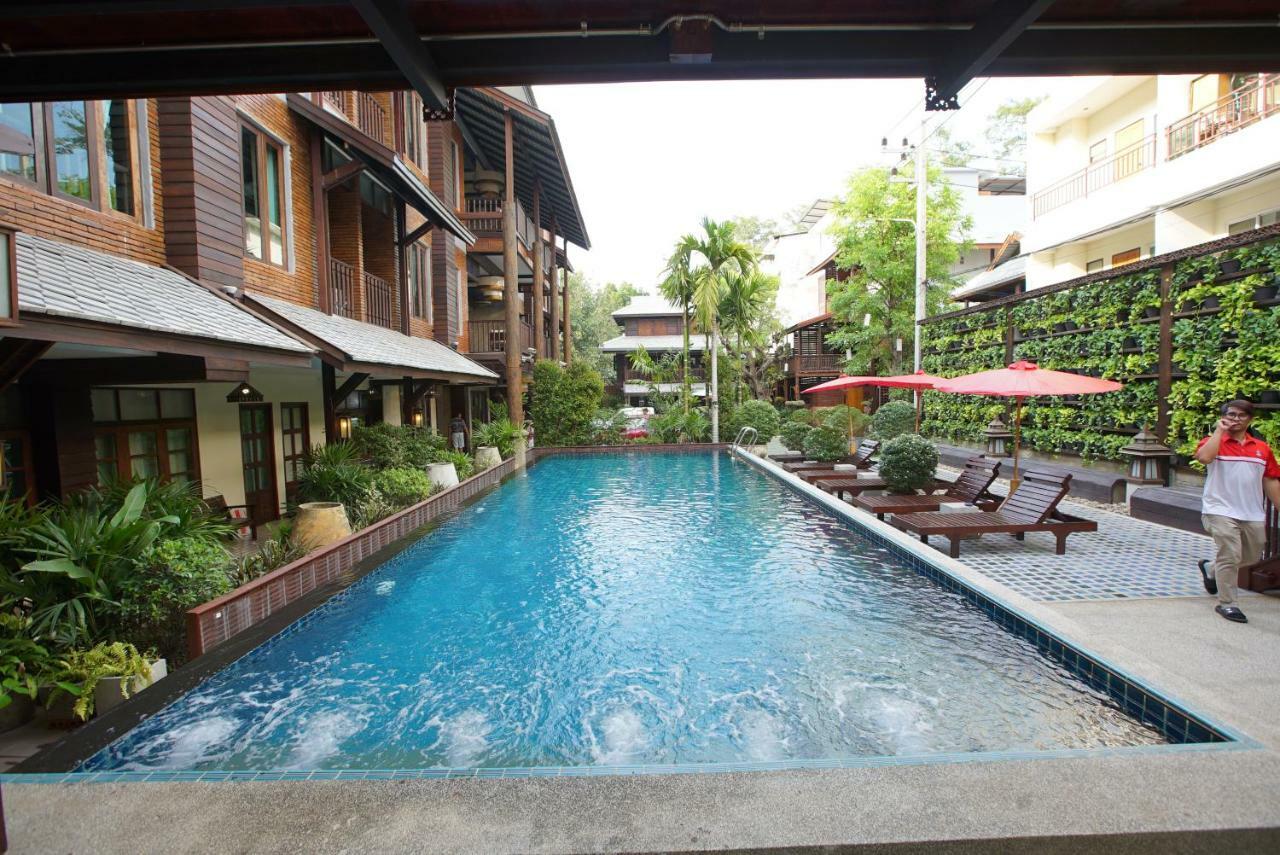 Sunny V Hotel Chiang Mai Dış mekan fotoğraf