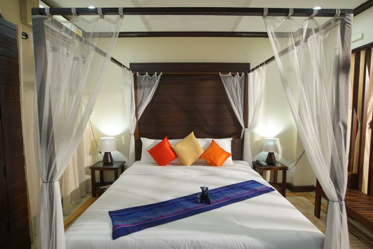 Sunny V Hotel Chiang Mai Dış mekan fotoğraf
