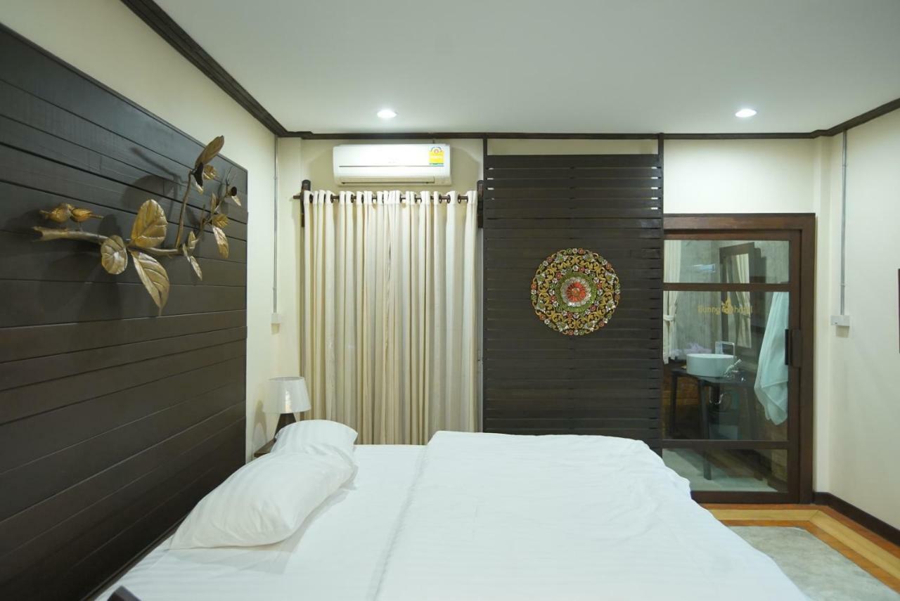 Sunny V Hotel Chiang Mai Dış mekan fotoğraf