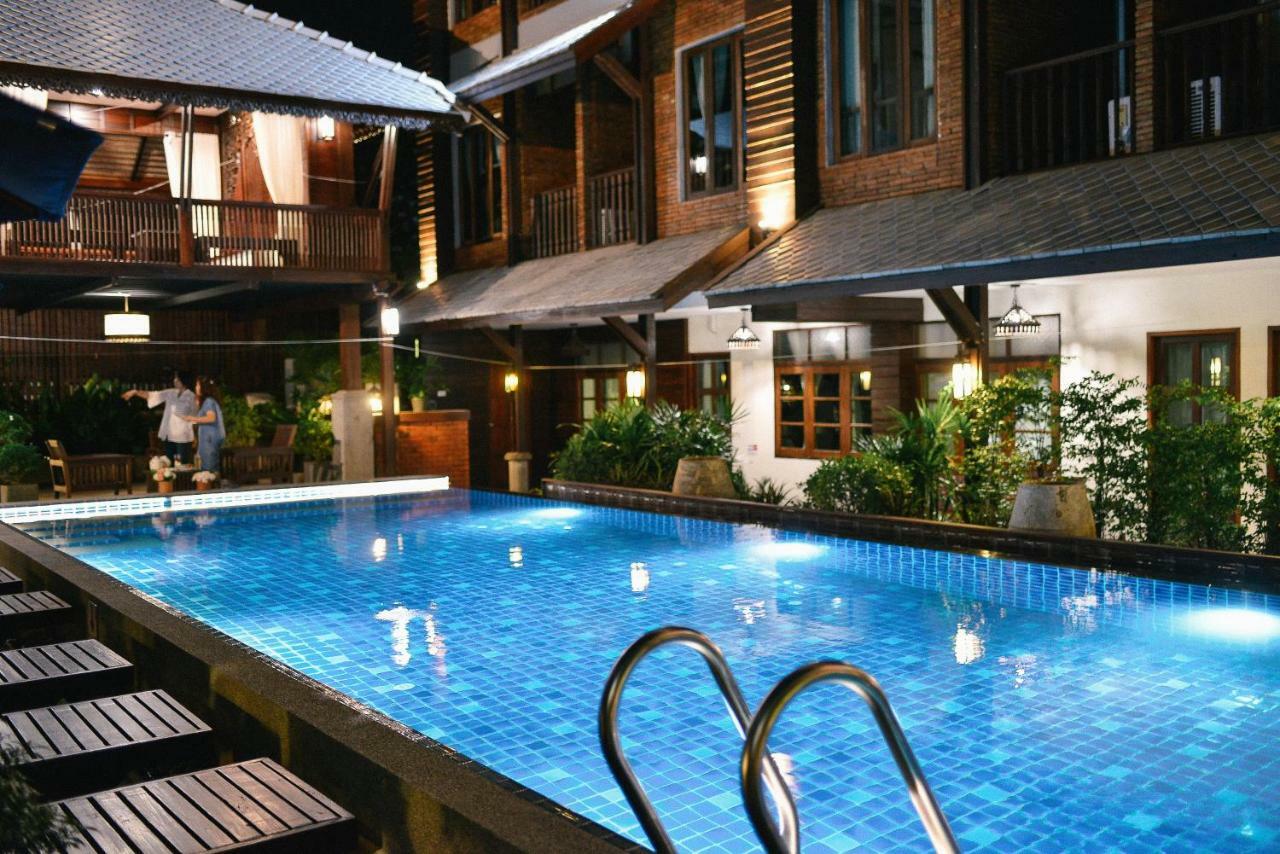 Sunny V Hotel Chiang Mai Dış mekan fotoğraf