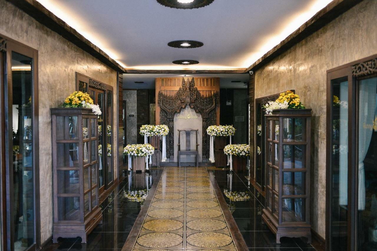 Sunny V Hotel Chiang Mai Dış mekan fotoğraf